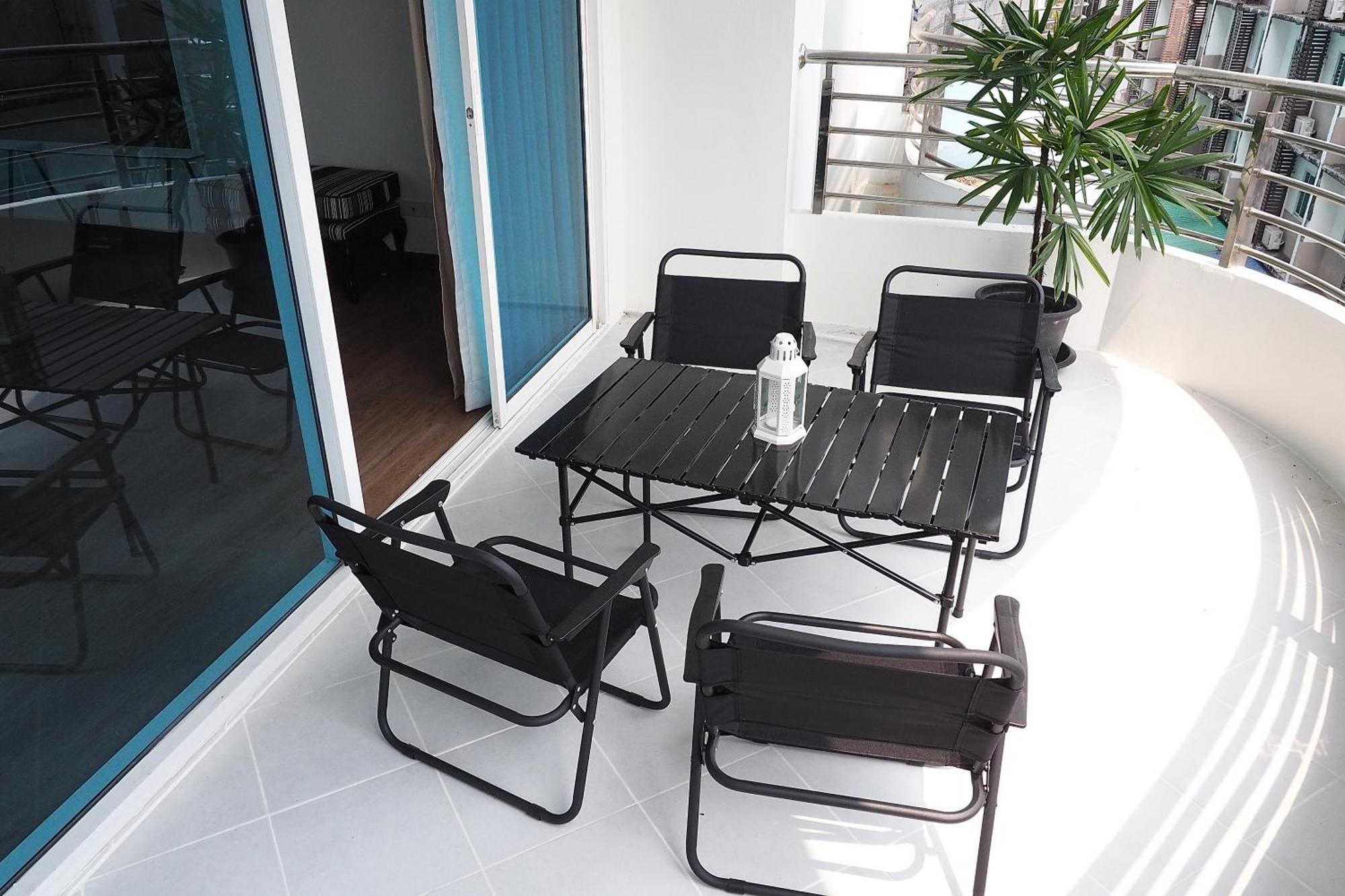 The Beach Bangsaen By Thanthita Next To Wonnapa Beach Free Disney Plus Eksteriør bilde