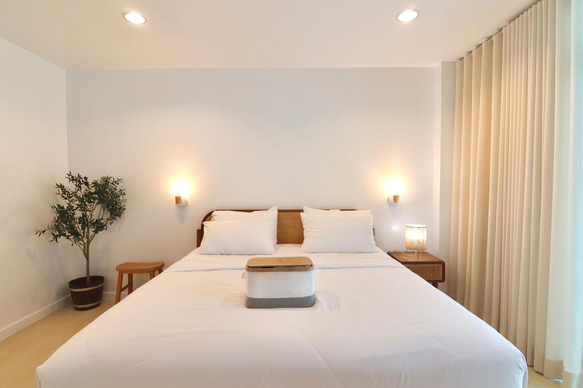 The Beach Bangsaen By Thanthita Next To Wonnapa Beach Free Disney Plus Eksteriør bilde