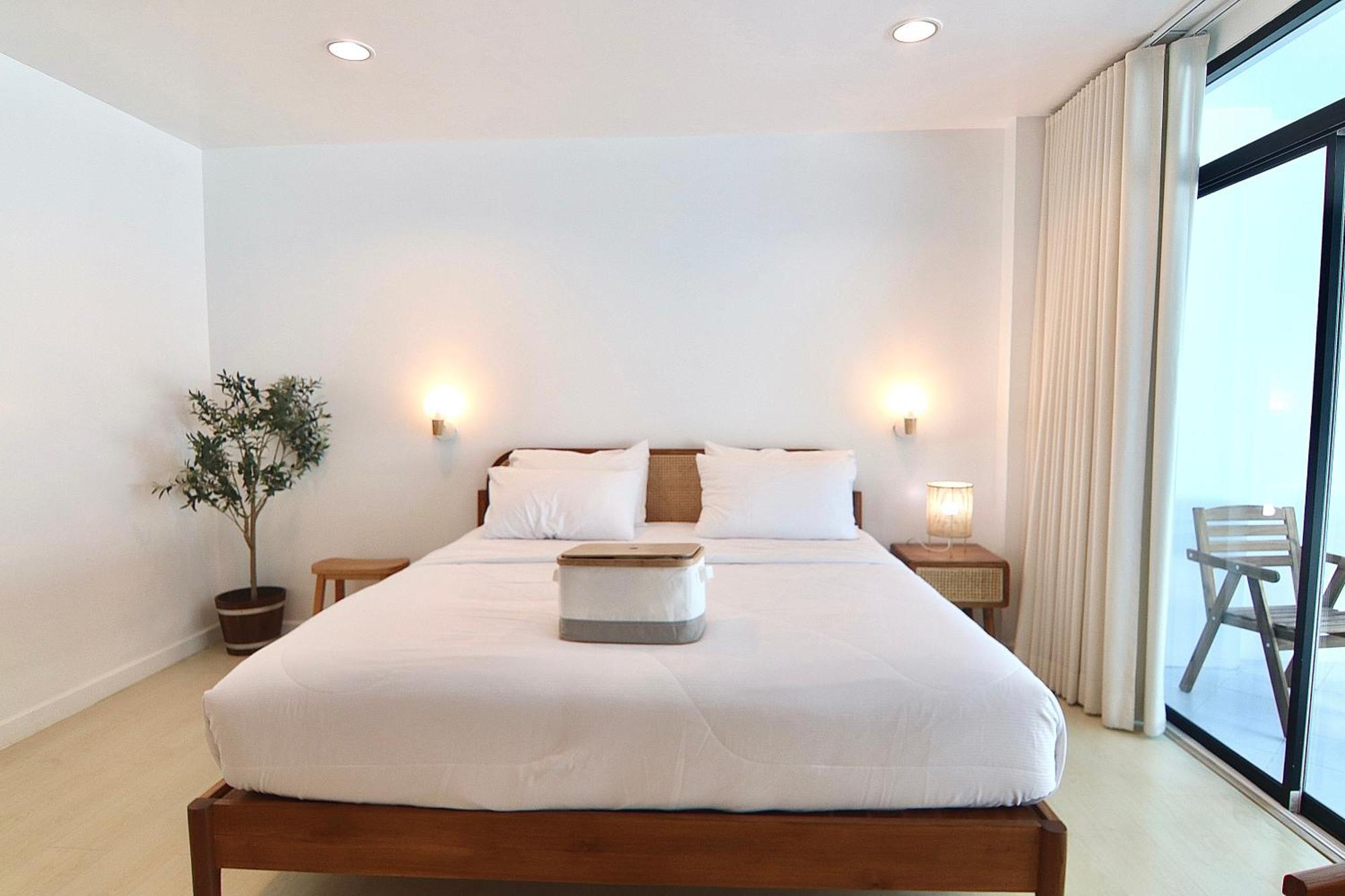 The Beach Bangsaen By Thanthita Next To Wonnapa Beach Free Disney Plus Eksteriør bilde
