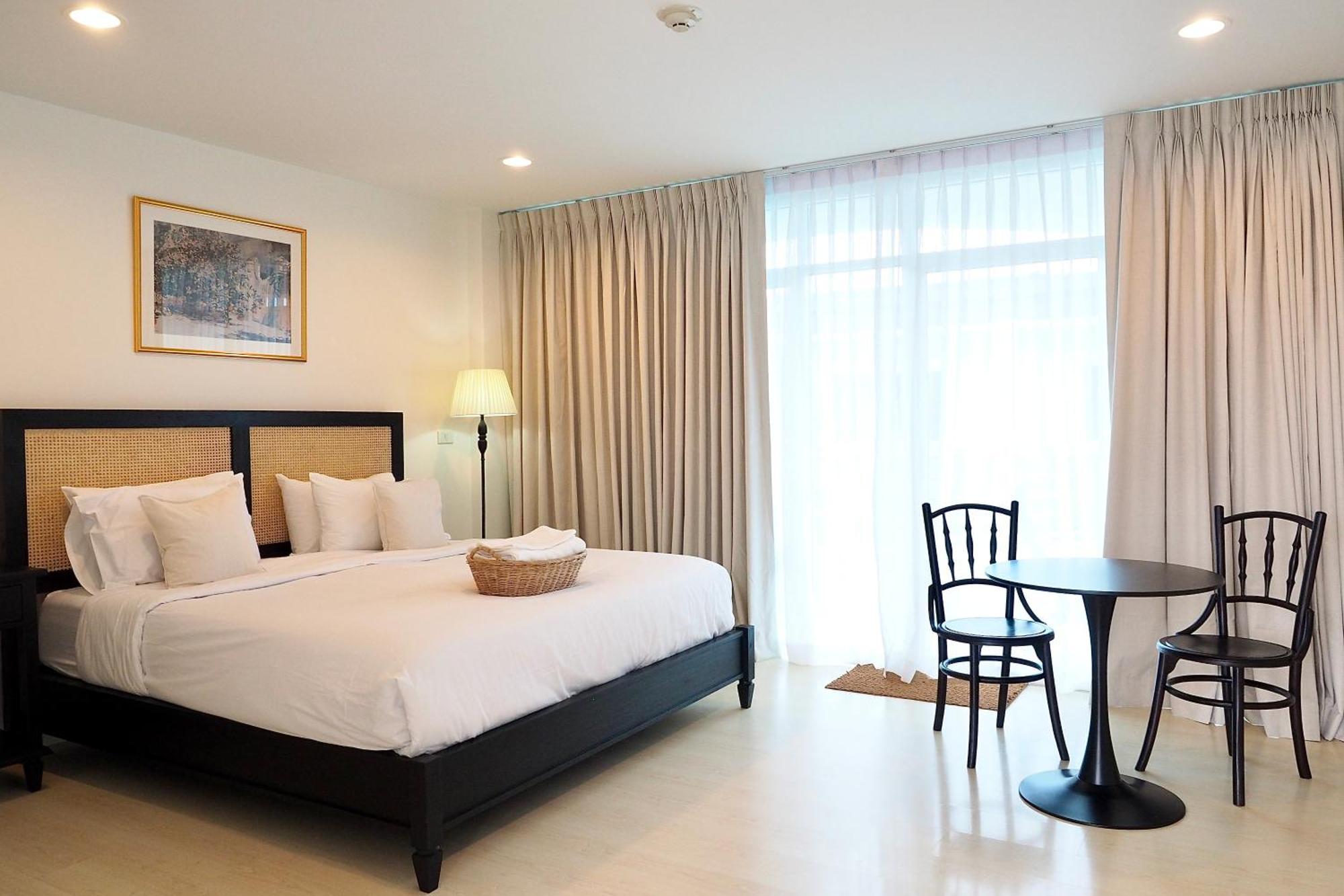 The Beach Bangsaen By Thanthita Next To Wonnapa Beach Free Disney Plus Eksteriør bilde