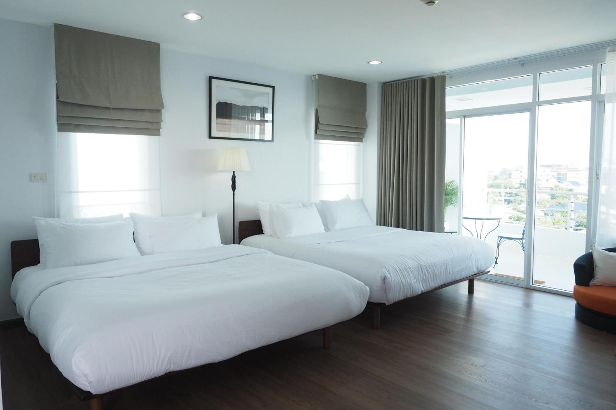The Beach Bangsaen By Thanthita Next To Wonnapa Beach Free Disney Plus Eksteriør bilde